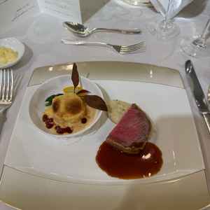 試食会では思っていたよりも多い量を出していただき、味をしっかり確認することができた。