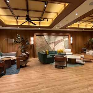 5階 THE GRAND ROOMのお部屋です。お色直しの時にここから登場できる事に惹かれました。