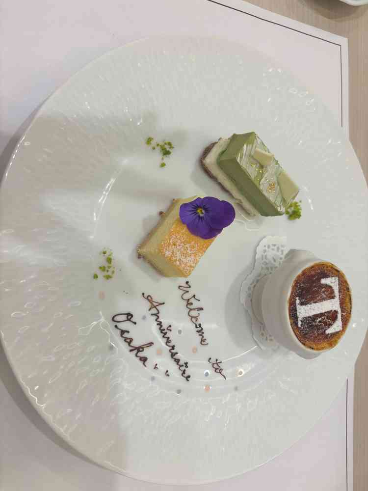 デザートはブリュレが柔らかくとっても美味しかったです。こだわりがあるようで、どのデザートも美味しく頂