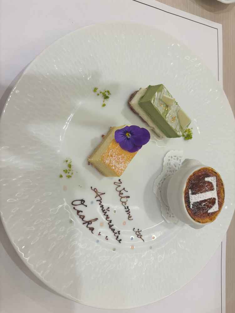 デザートはブリュレが柔らかくとっても美味しかったです。こだわりがあるようで、どのデザートも美味しく頂