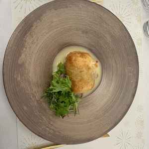 名物平目のパイ包み！めちゃくちゃ美味しくて、これは絶対にメニューに入れたいと思いました。