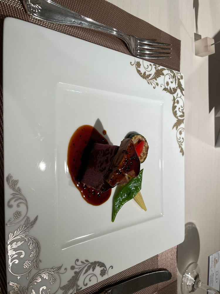 お肉も柔らかく美味しい料理でした