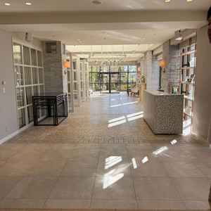 挙式と披露宴の間に、新郎新婦も参加可能なウェルカムパーティができると聞き素敵だと思いました