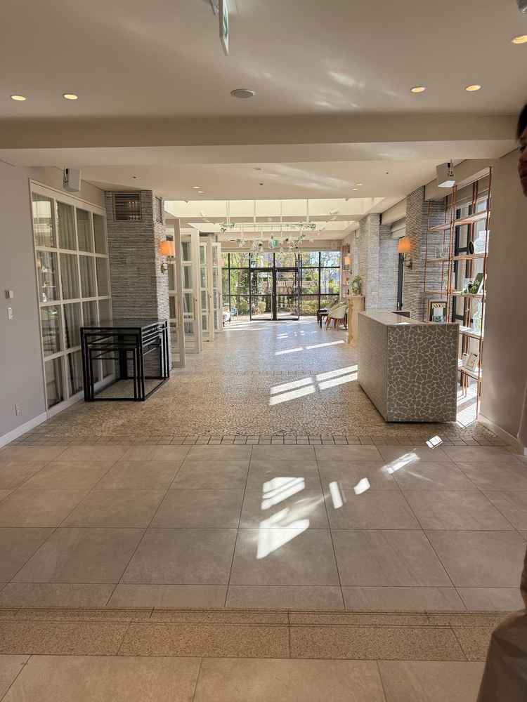 挙式と披露宴の間に、新郎新婦も参加可能なウェルカムパーティができると聞き素敵だと思いました