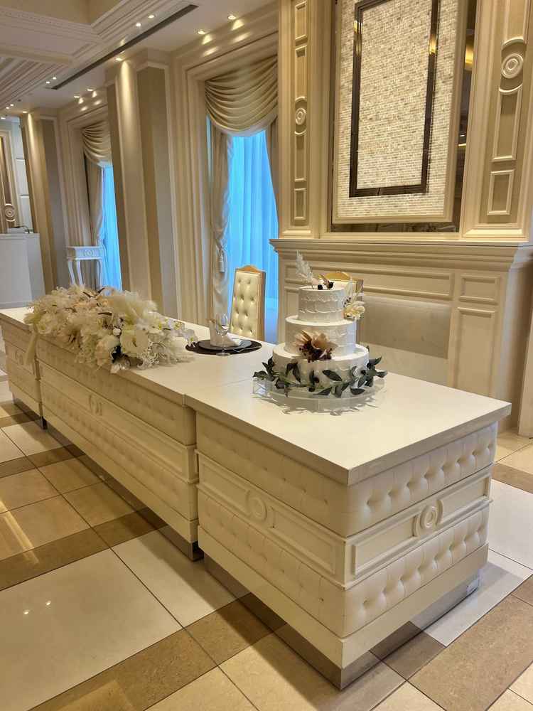 モードパリの会場になります。新郎新婦の雰囲気を写真に納めました。