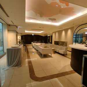 一般のロビーとまた別にプライベートなロビーがあり、サロンや複数の更衣室が一体となり動線が良いです。