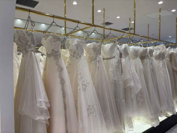 ウェディングドレスの写真。式場内にドレスショップがあり、衣装の見学も出来ました。