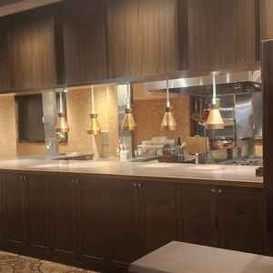 迫力ある演出ができそうなオープンキッチン