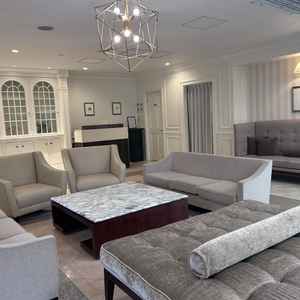 広い待合室！みんな座れる✨