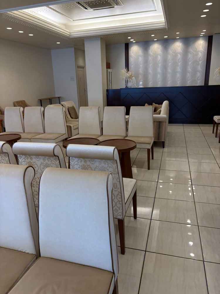 ゲストルーム。広々としている。