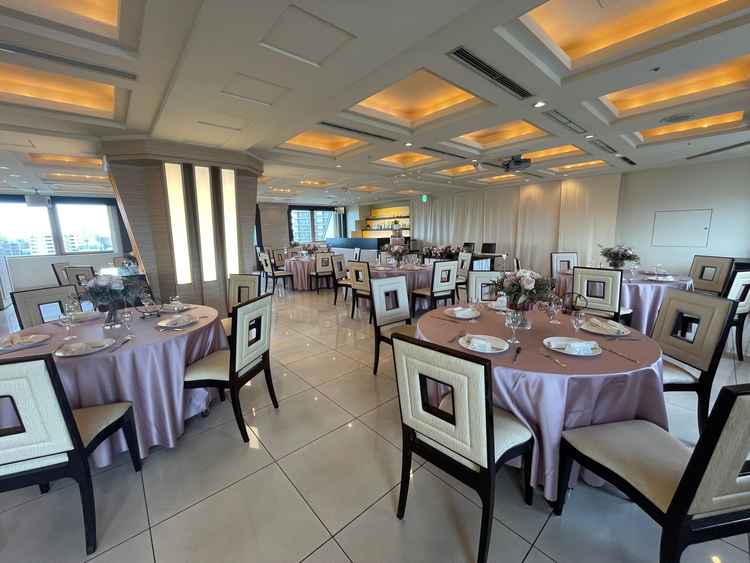 披露宴会場　オーブ