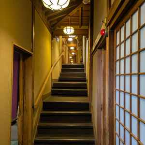 2つ目の披露宴会場へ続く階段です。