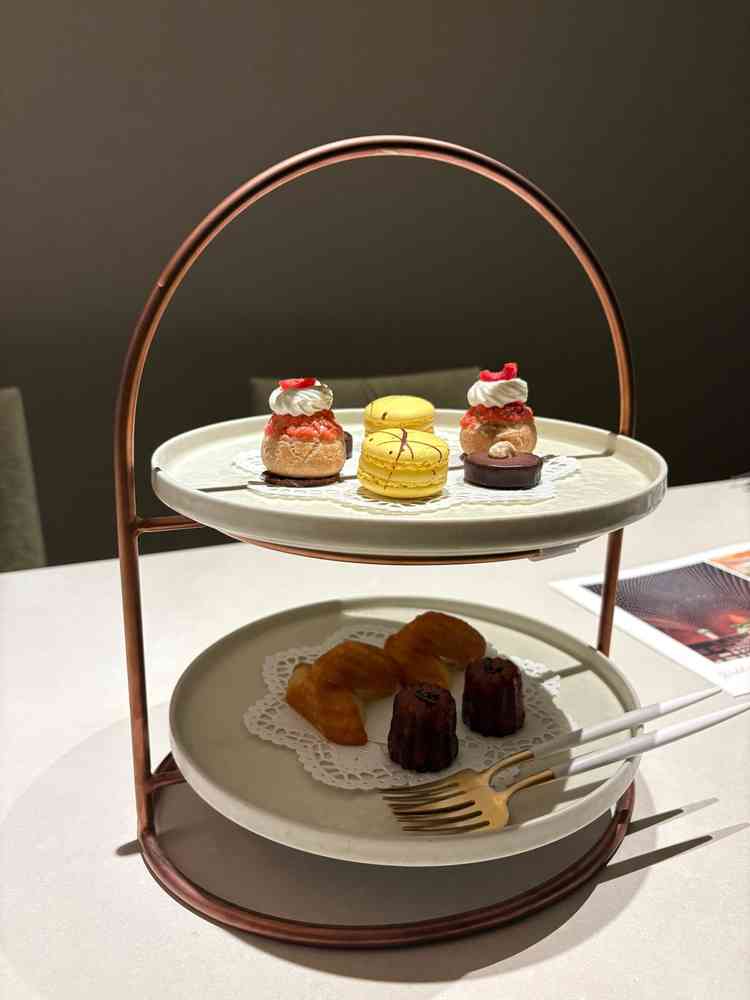 試食のアフタヌーンティー