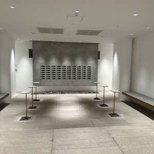 ゲストの待合室にもいろいろ設計されて素敵