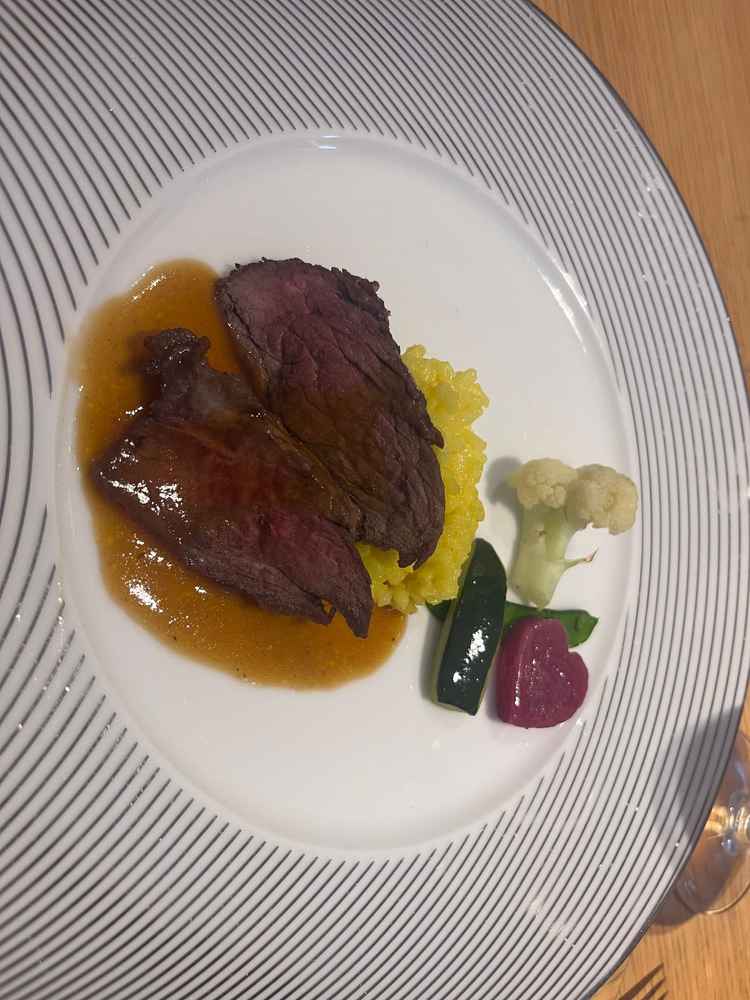 試食のお肉は正直残念でした。美味しく無かったです。