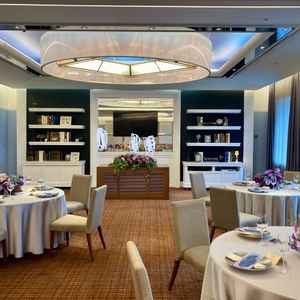 披露宴会場は少人数仕様となってる会場もありました。