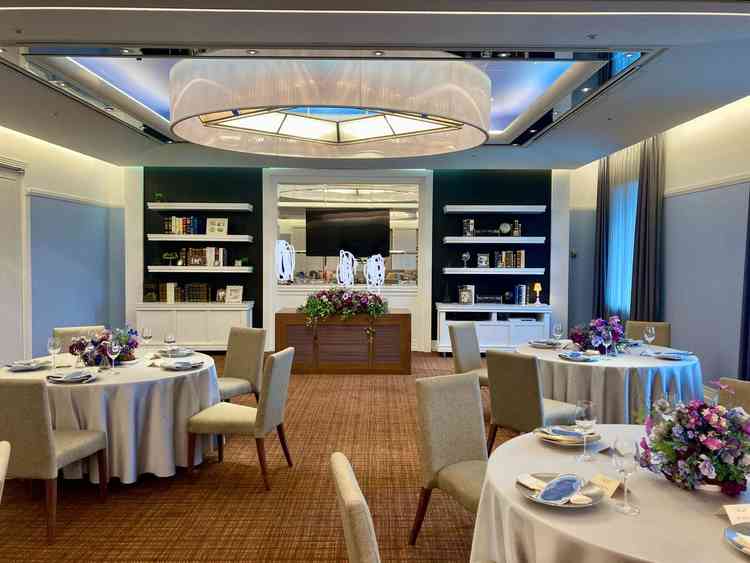 披露宴会場は少人数仕様となってる会場もありました。