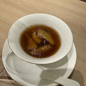 試食でいただいたフカヒレスープ。披露宴での中華は経験がないので、新鮮でした。