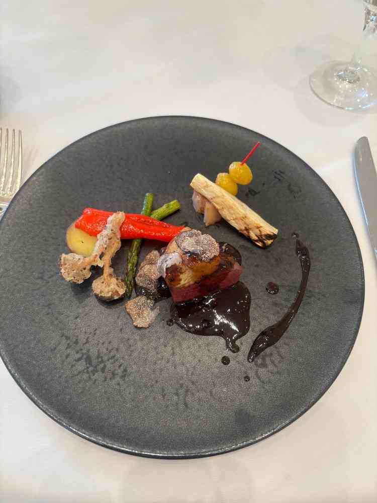 料理とても美味しくて驚きました！試食なのに豪華でした