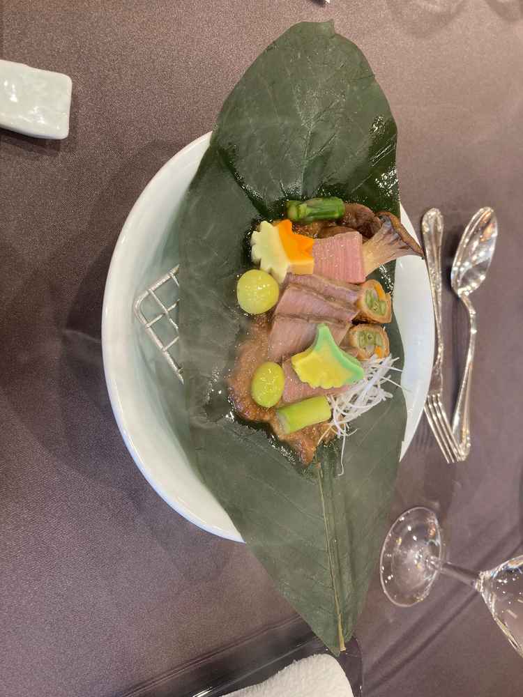 試食会では、2名以上で出席の場合、お料理をシェアすることで和洋両方を楽しむことが出来る