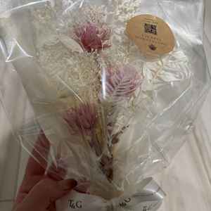 担当してくださったプランナーさんが、私たちをイメージしてブーケを作ってくださいました。