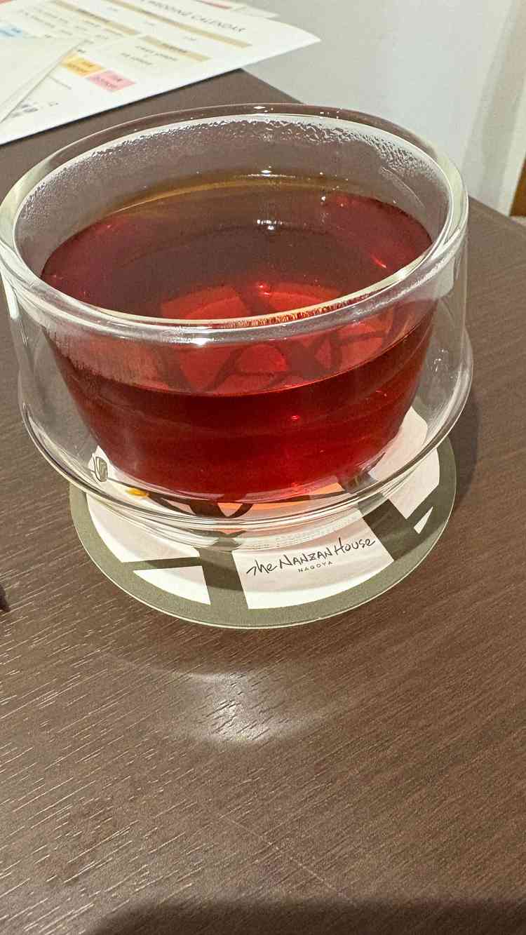 季節感のあるドリンクや演出も取り入れられそうで、ゲストへのおもてなしとして魅力的だと感じました。