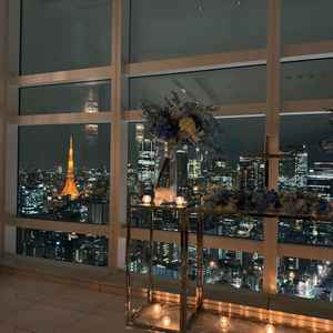 チャペルからの景色。東京タワーが見えてよかった。新郎側の親族が座る席が1番よく見えた。