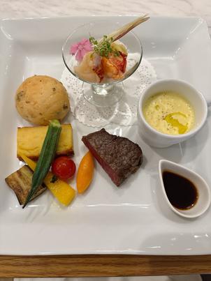 試食としてワンプレートでコース料理を試せました。