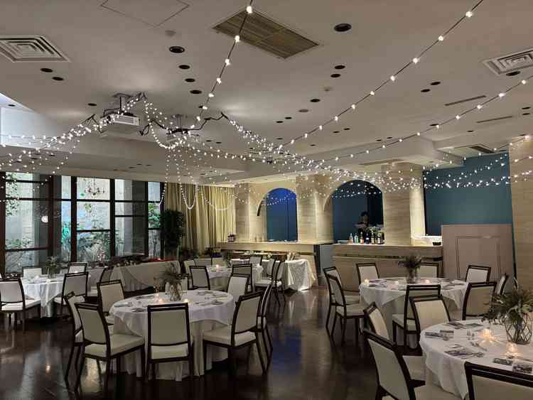 地下の披露宴会場が素敵でした。