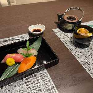 お寿司とお茶漬けがおいしい