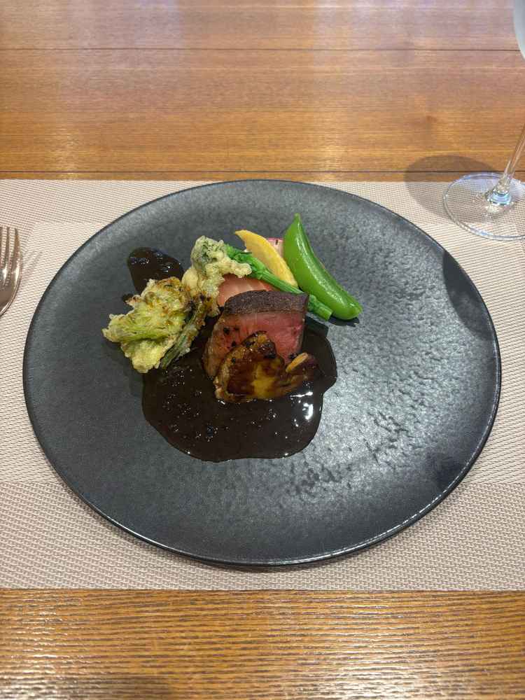 試食会のメインのお肉料理。お肉が大変柔らかく、ソースの味もとても美味しかったです。