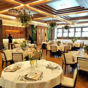 披露宴会場1つ目