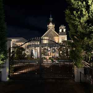 正面玄関も趣がありました。