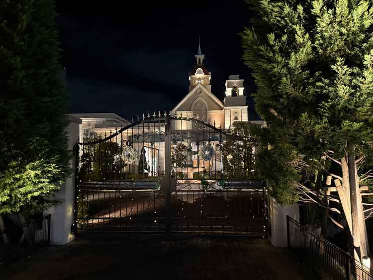 正面玄関も趣がありました。