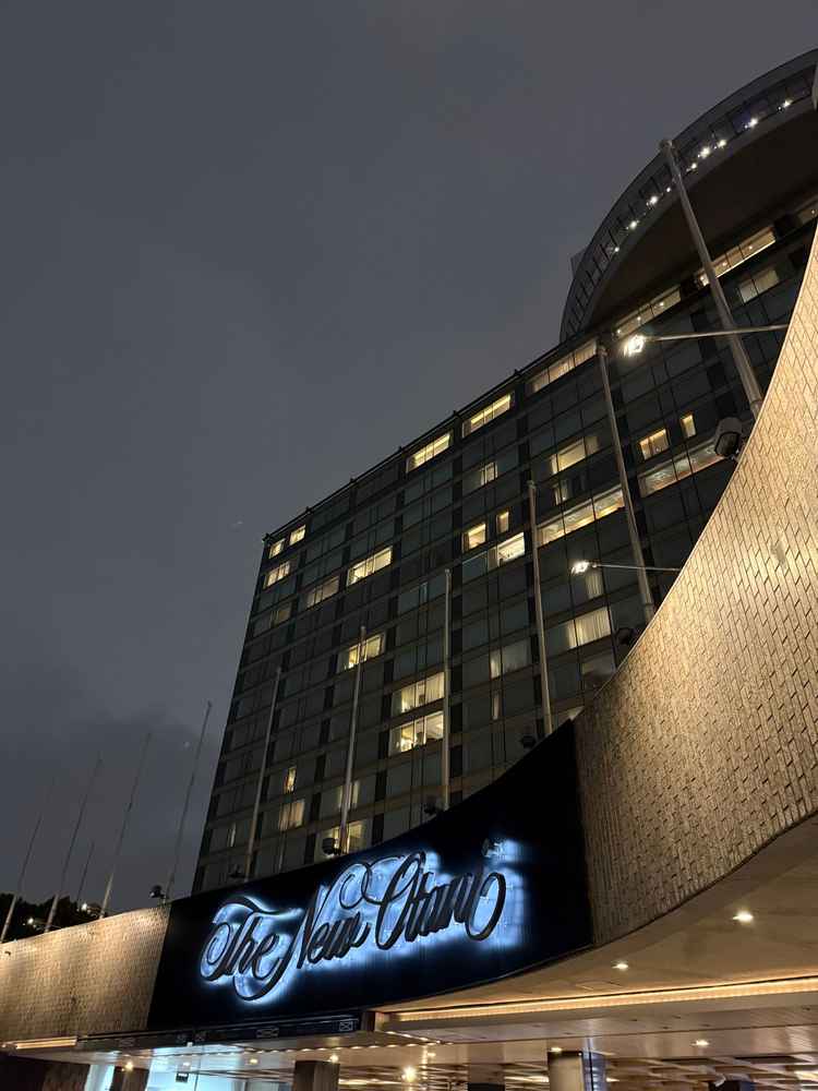 エントランスの雰囲気が素敵で、ロケーションフォトが楽しみだなと思いました。