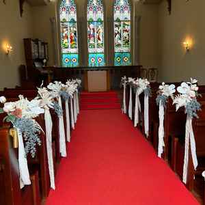 ステンドグラスが可愛いチャペル