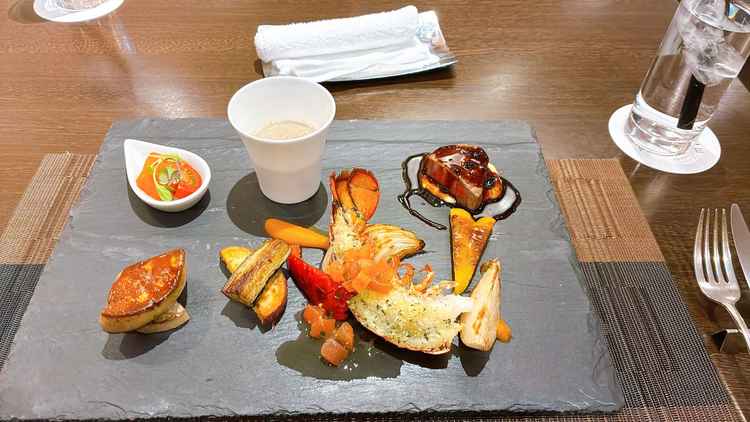 試食
