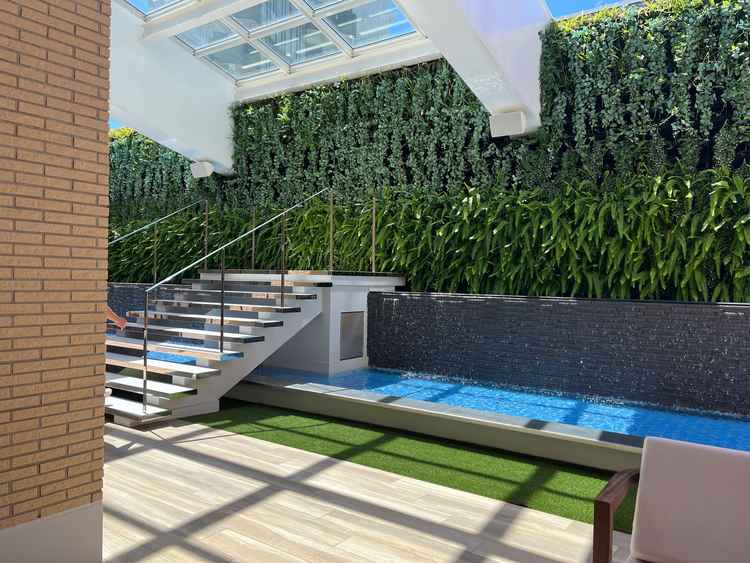 屋根も広く、雨天時でも大丈夫そうでした。