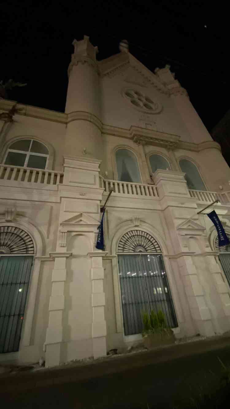 正面から見るとお城のように見えるとプランナーさんから教えていただきました。