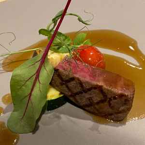 試食プレート国産黒毛和牛フィレ肉