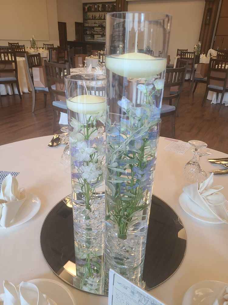 円卓のフラワー装飾