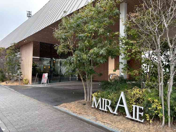 外観からとても素敵でわくわくしました。立地も公アクセスもいいけど駐車場も完備されていてよかったです。