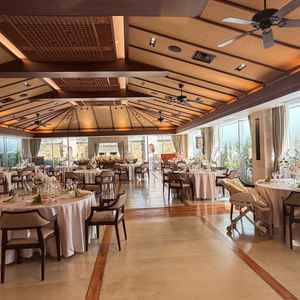 雰囲気の異なる披露宴会場が3つあるのが良かったです。