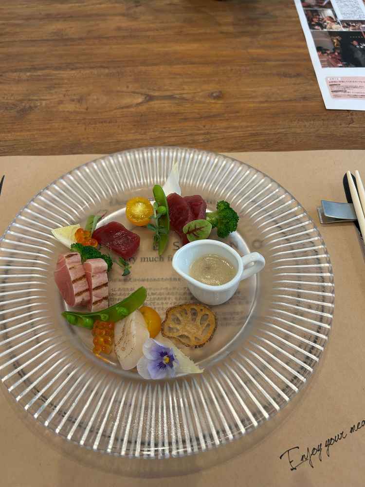 お料理。前菜一品目