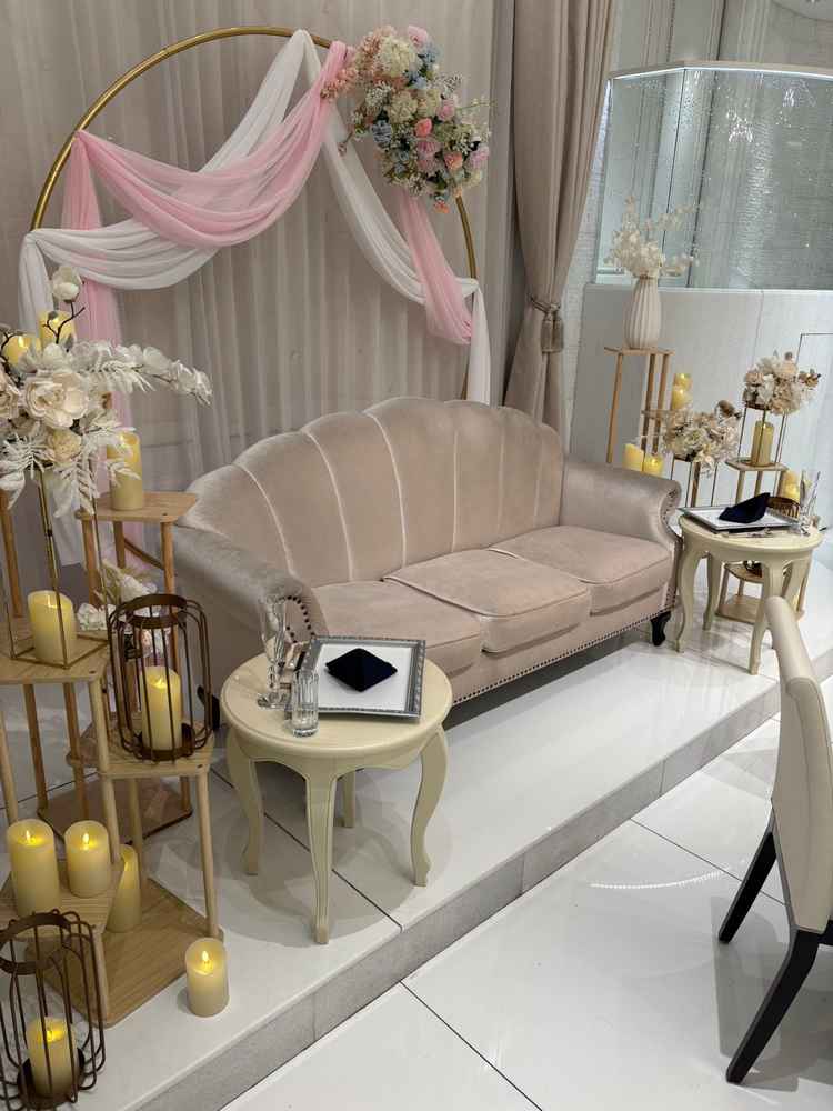 キャンドルが綺麗な高砂席！