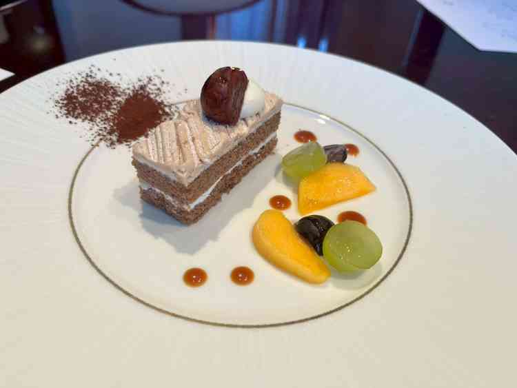 試食のデザート