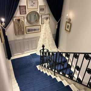 完全貸切のため式の移動中などに階段とかで写真が撮影できるそうです。