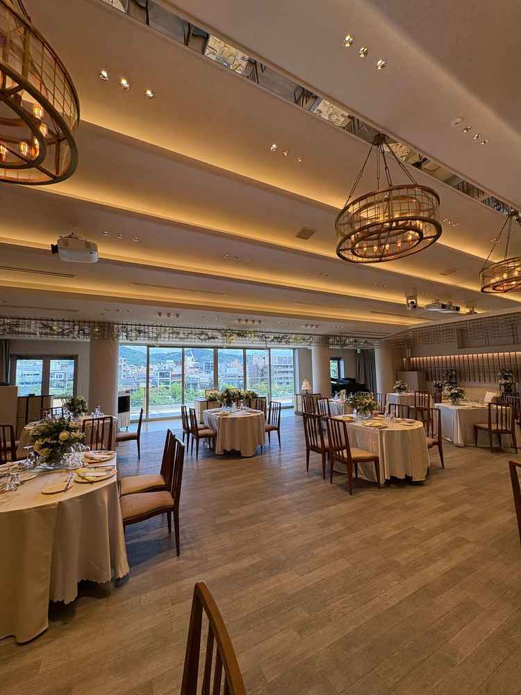 披露宴会場も広々としてました。