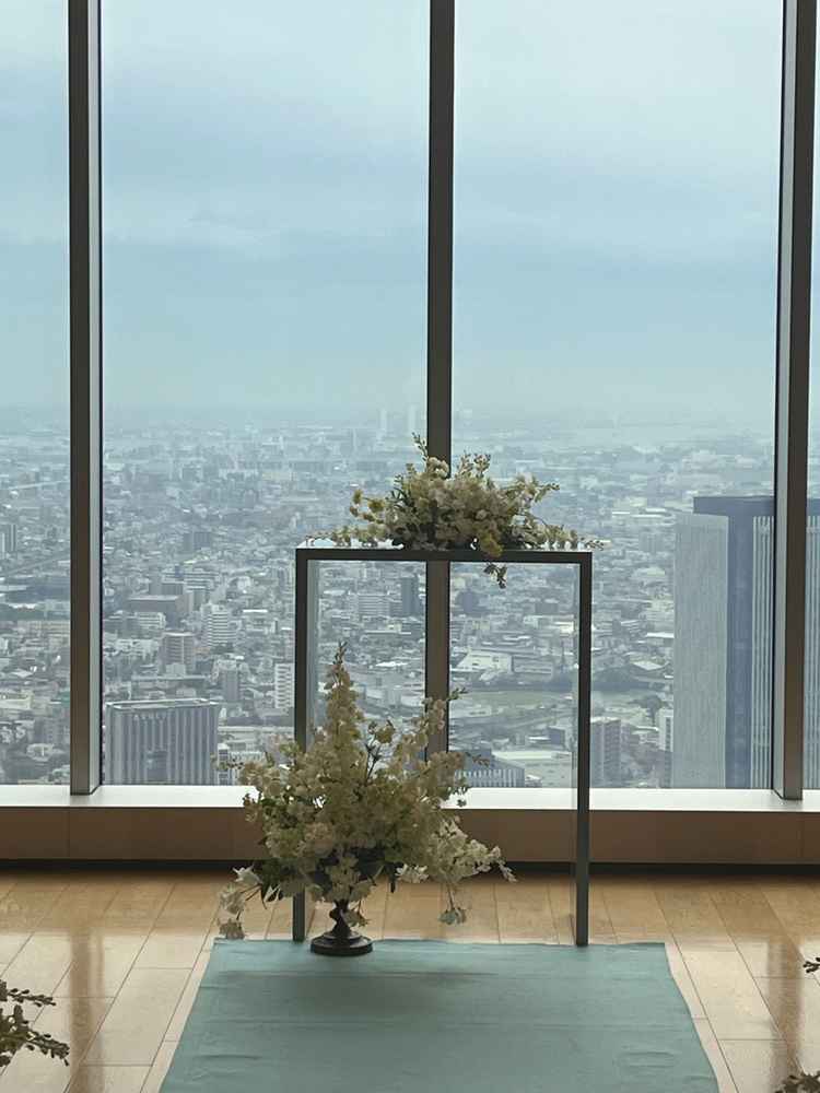 晴れており景色すごく良かったですチャペルとは思いも知らずめっちゃ綺麗で天気よく夜景すごくてお気に入！