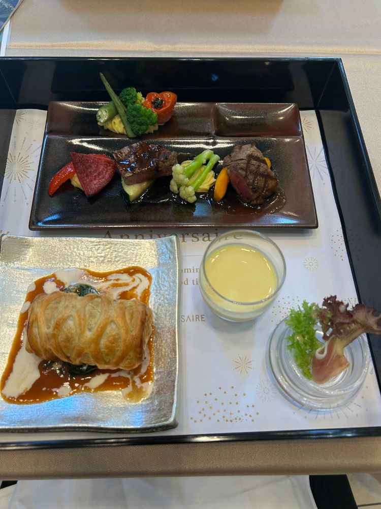 試食。ヒラメのパイ包みがとても美味しかったです。冷めにくいよう工夫されているようで、アツアツでした。